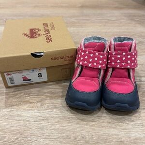 See Kai Run insulated winter/Snow Boots toddler size 8